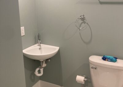 Basement-Bathroom-400x284